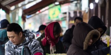 Canadian boycott of US goods forces grocers to rethink shelves as trade tensions escalate
